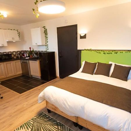 Les Suites Fenelon Le Cateau-Cambresis Bagian luar foto